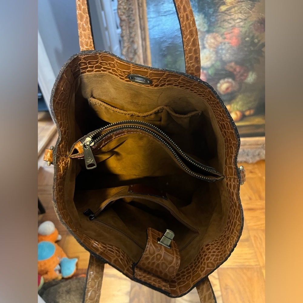 Patricia Nash Darby Croc Embossed Leather Tote Bag - Picture 8 of 12